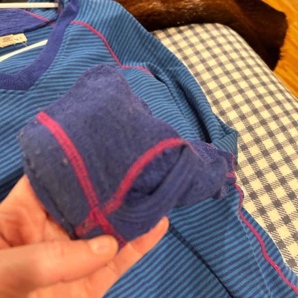 Dakini merino wool base layer with hood - Picture 6 of 7